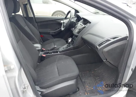 2017 Ford Focus Se из США, поврежденный, VIN 1FADP3K24HL321892